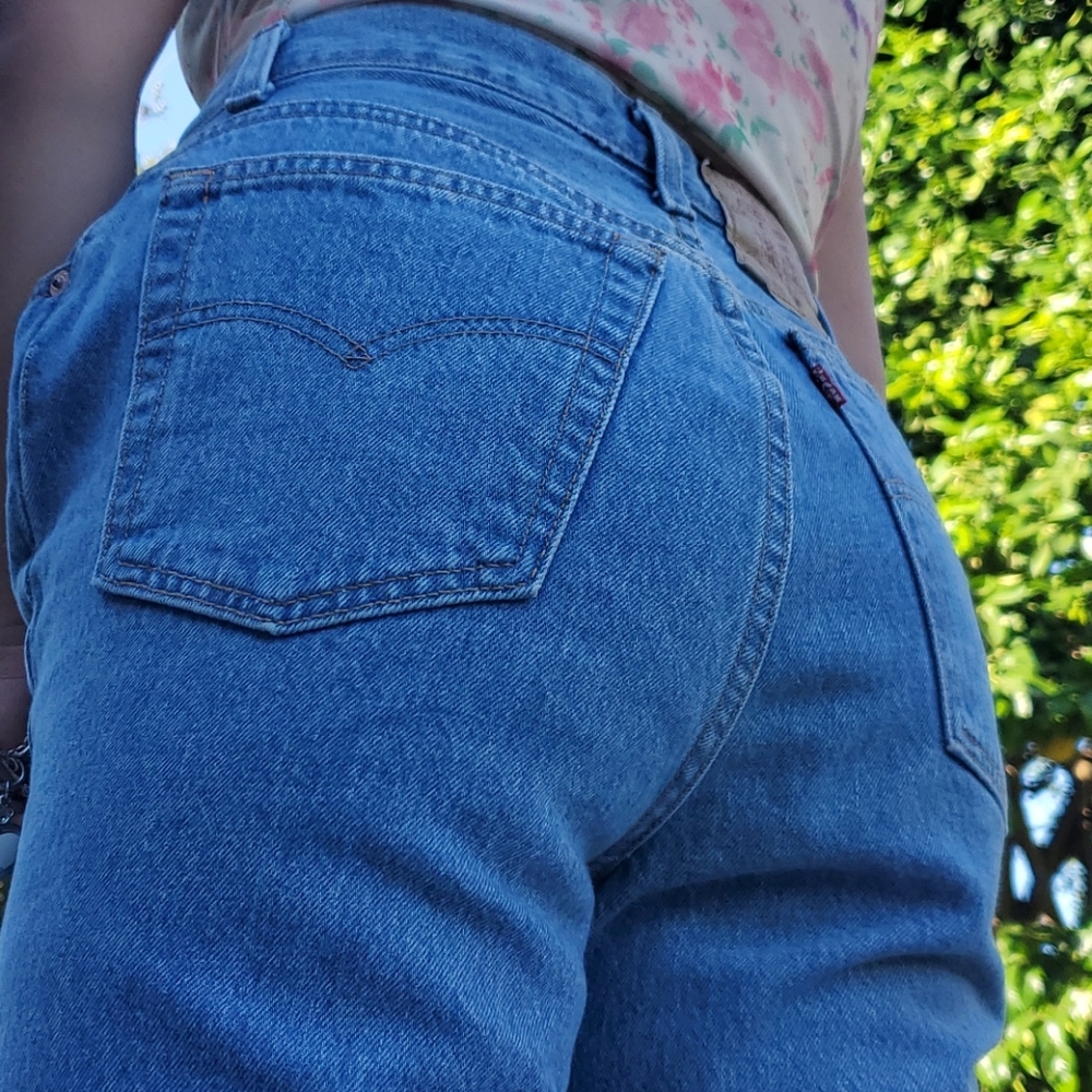 Vintage Levis Mom Jean